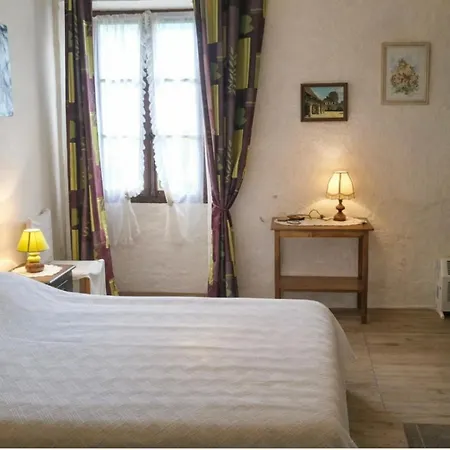 Maison De Le Pigeonnier بيت للعطل *