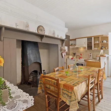 Maison De Le Pigeonnier