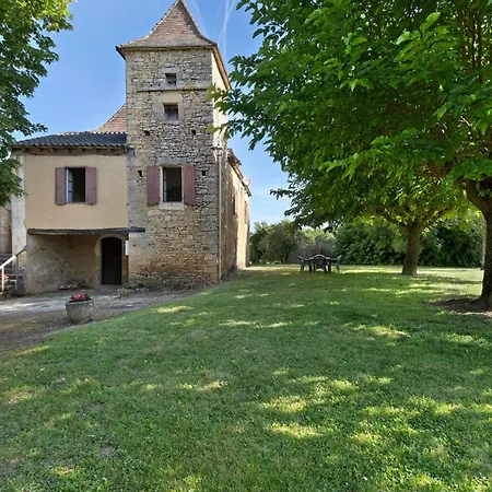 Maison De Le Pigeonnier Holiday home