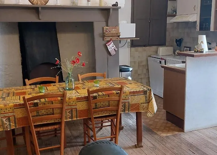 Maison De Le Pigeonnier * Saint-Pompont